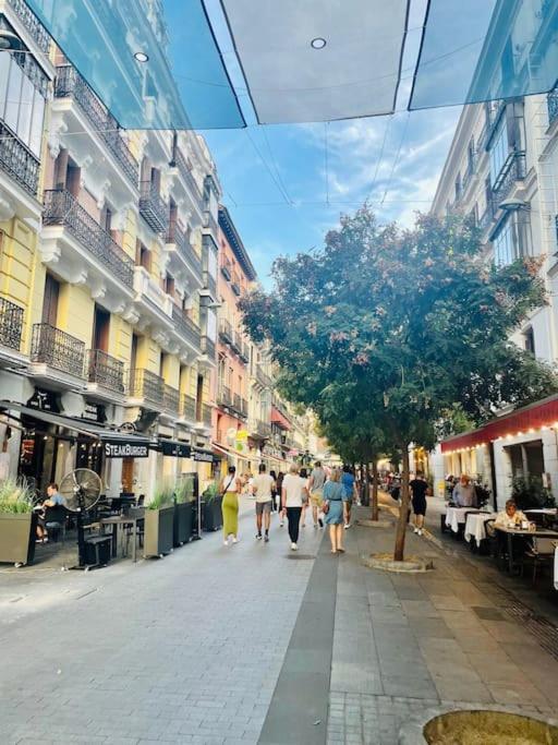 Punta Me Apartments In The Best Location Of Madrid Extérieur photo